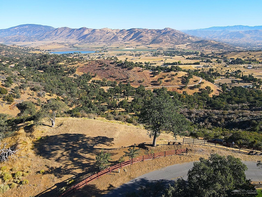 0 Zurich Dr unit 9993142, Tehachapi, CA 93561 - photo 1