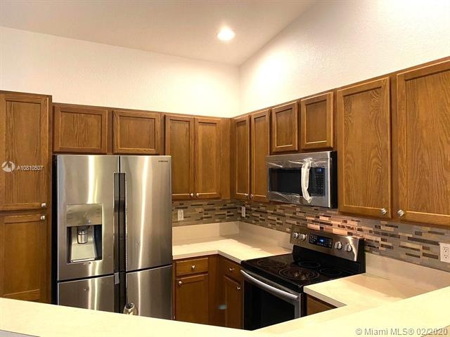 3260 Laurel Ridge Cir, Riviera Beach, FL 33404 - photo 1