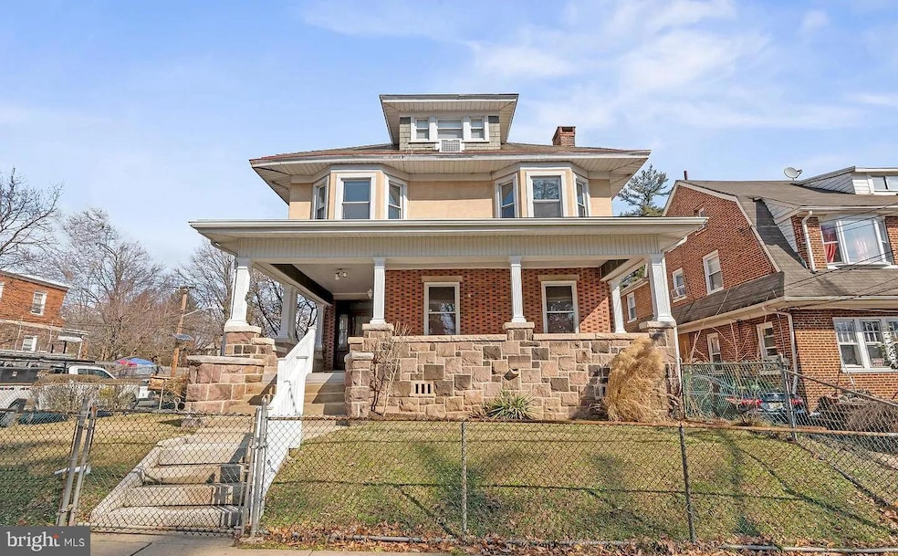 1050 Stuyvesant Ave unit 3 THIRD FLOOR, Trenton, NJ 08618 - photo 1