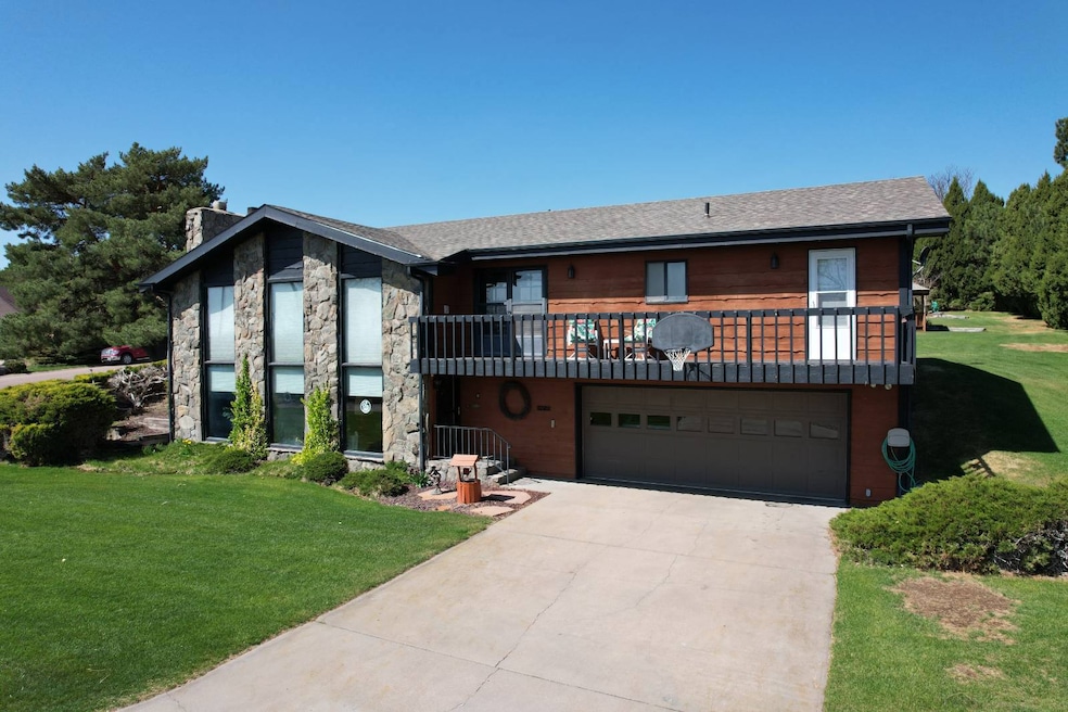 Pending $449,000