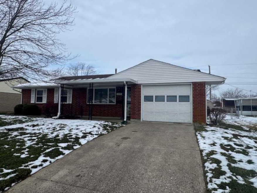 2414 Richwood Dr, Richmond, IN 47374 - photo 1