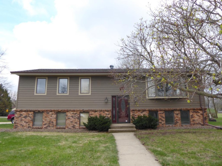 1805 Red Leaf Court