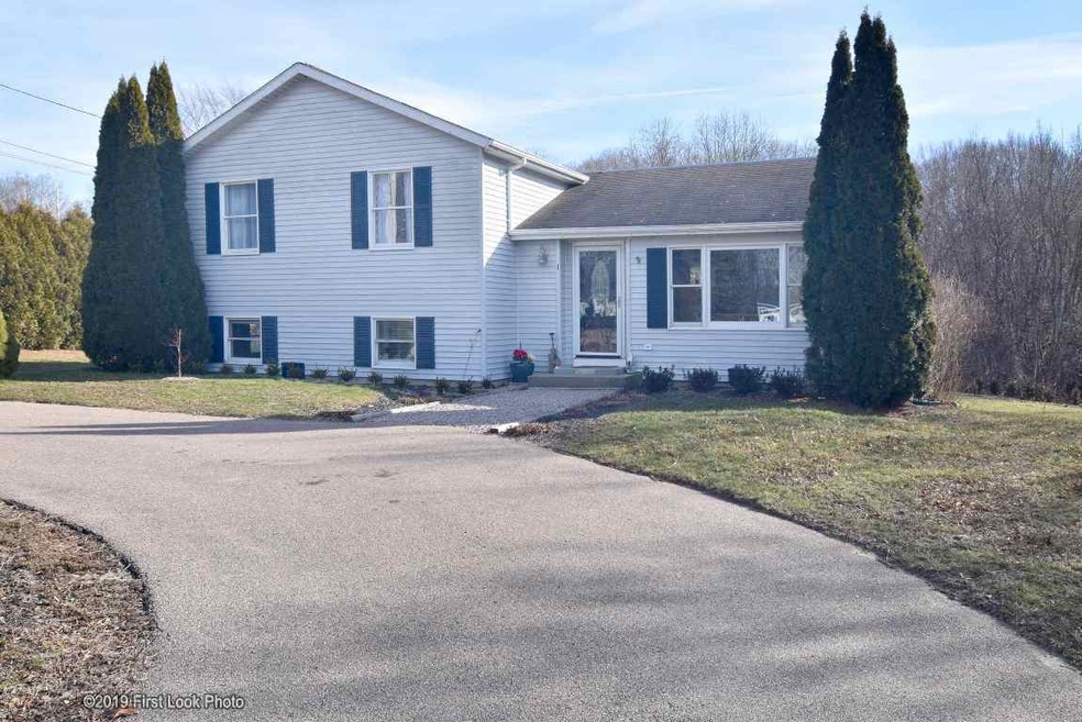 1 Sparrow Dr, Westerly, RI 02891 - photo 1