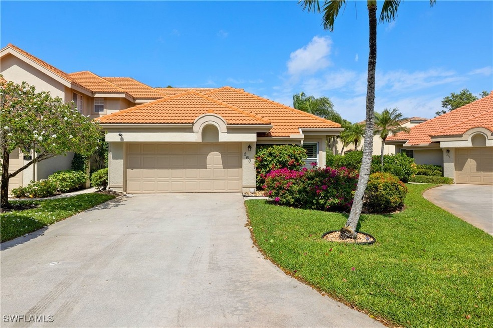 Mediterranean / spanish-style house featuring stuc