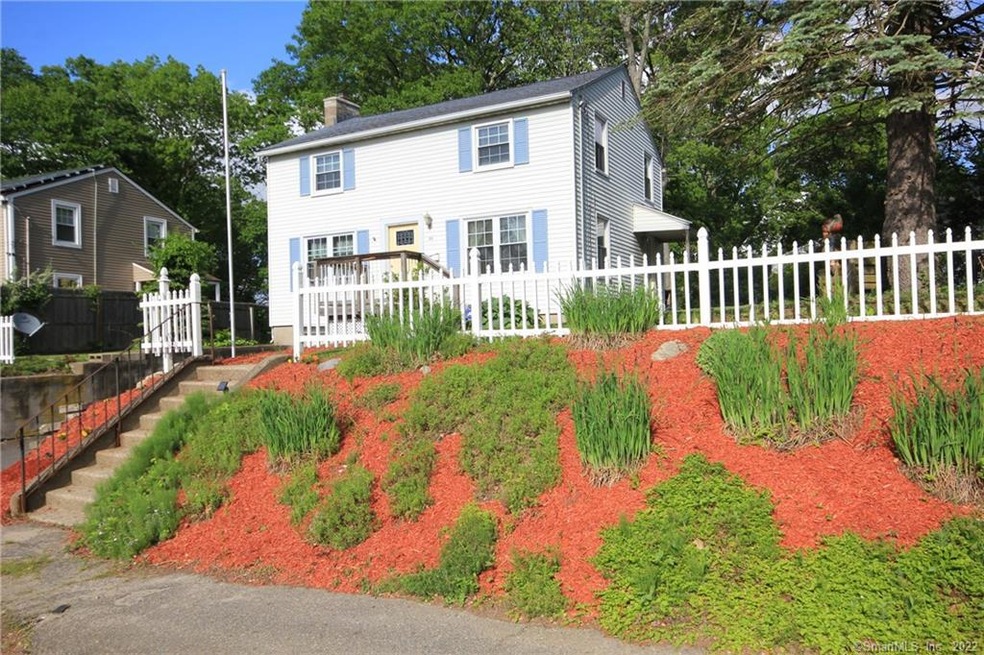 99 Peach Orchard Rd, Waterbury, CT 06706 - photo 1