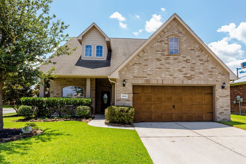 28511 Lockeridge Springs Dr, Spring, TX 77386 - photo 1