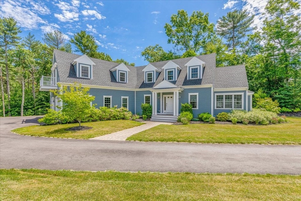 62 Bay Path Ln, Norwell, MA 02061 - photo 1