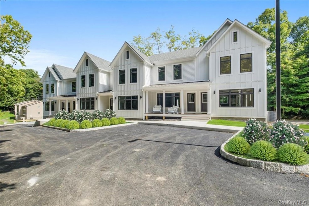 125 Vail Ave unit F, Peekskill, NY 10566 - photo 1