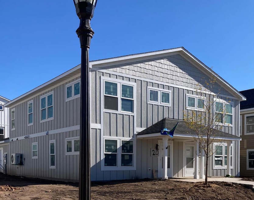 1368 Winthrop St N unit 1, Saint Paul, MN 55119 - photo 1