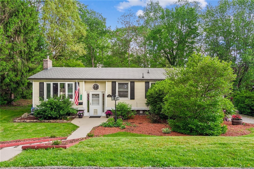 716 Stauffer Ave, Scottdale, PA 15683 - photo 1