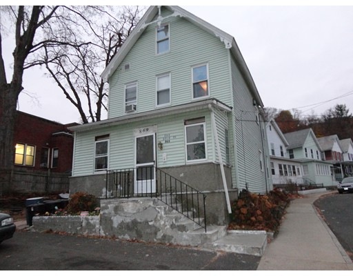869 Main St, Holyoke, MA 01040 - photo 1