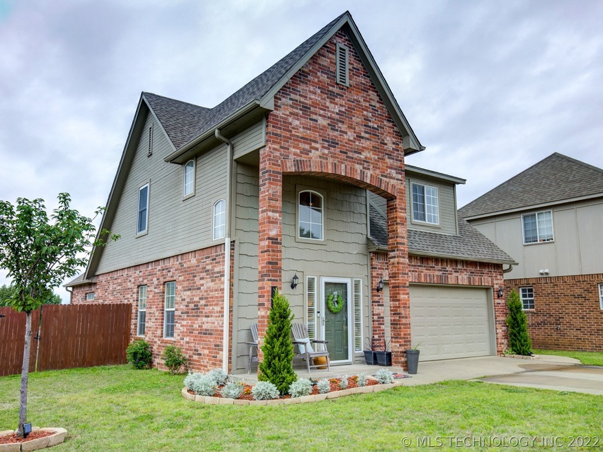 11218 S Birch St, Jenks, OK 74037 - photo 1