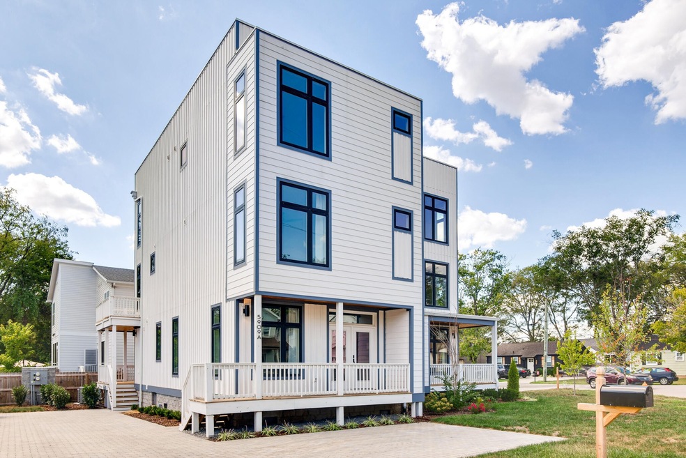 Sold $640,000 • Co-Listing Agent