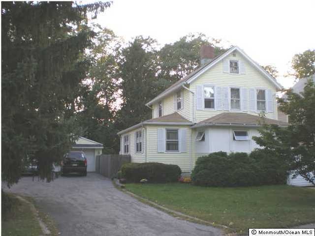 176 Railroad Ave, Middletown, NJ 07748 - photo 1