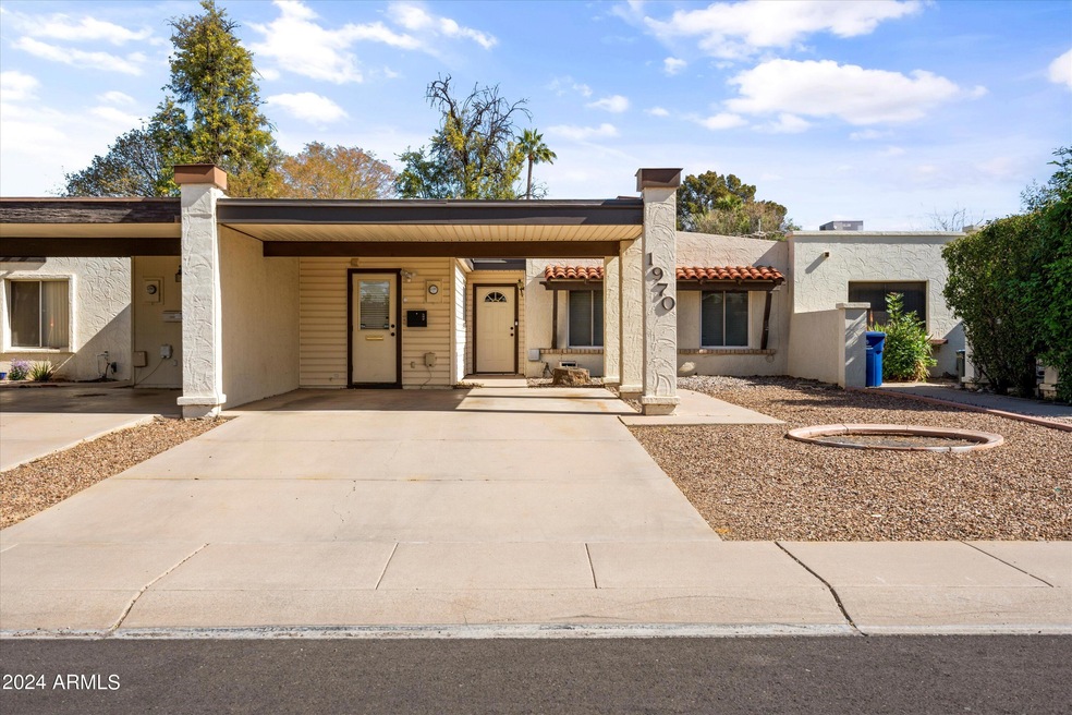 Tempe Townhouse!