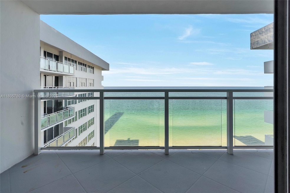 Parker Plaza Estates unit 2116, Hallandale Beach, FL 33009 - photo 1