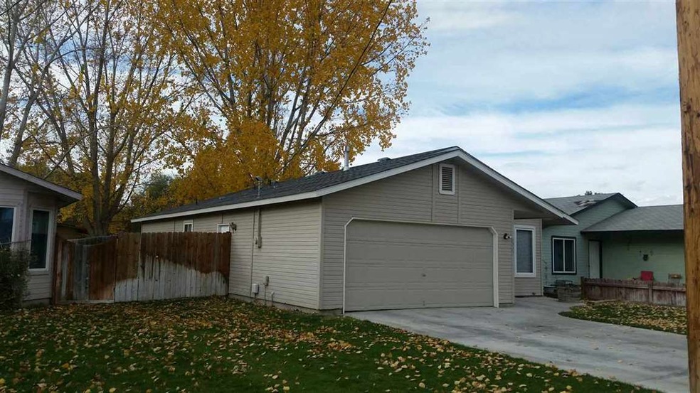 1311 S Elder St, Nampa, ID 83686 - photo 1