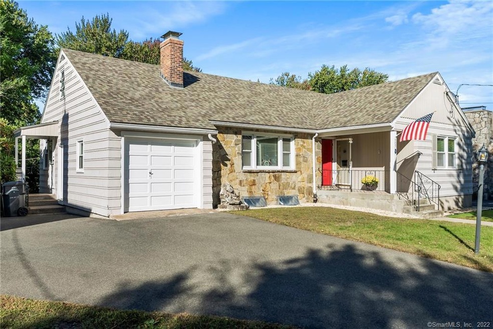 405 Fairfield Ave, Hartford, CT 06114 - photo 1