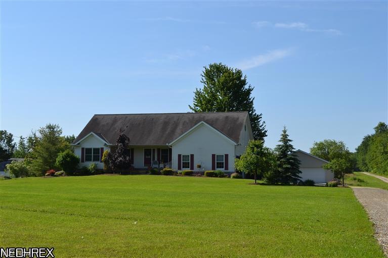 Enjoy Country Living Close To The City