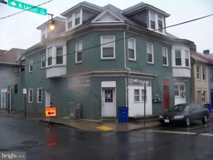 246 N Locust St, Hagerstown, MD 21740 - photo 1