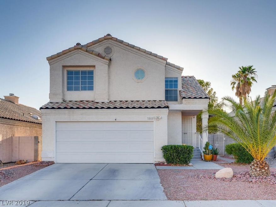 READY TO MOVE-IN...  Beautiful 3Bd/2.5 bath home.