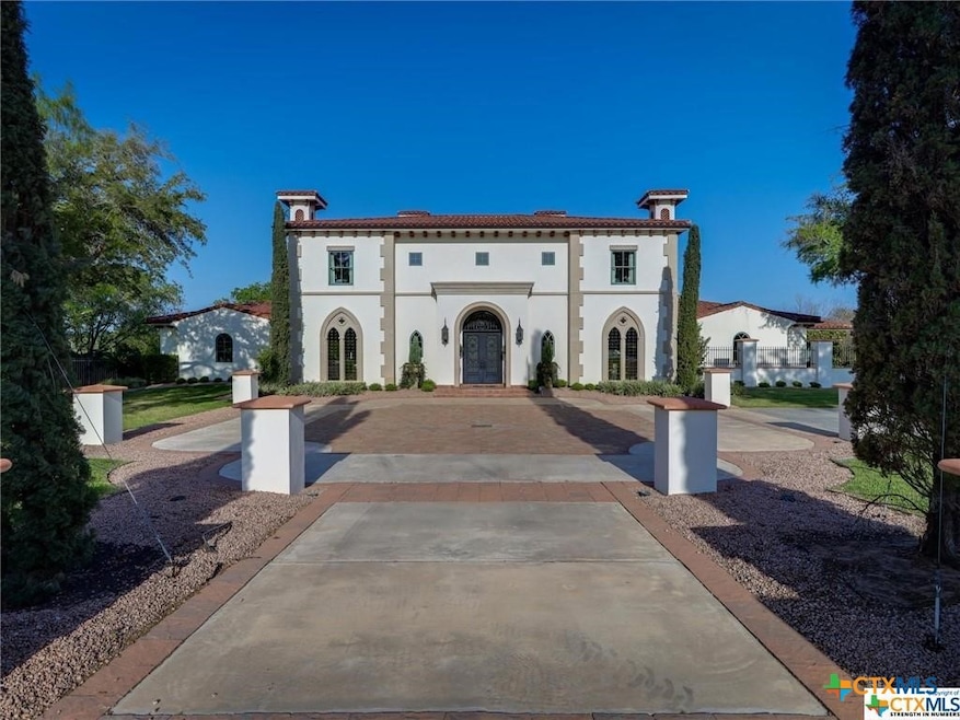 For Sale $3,400,000