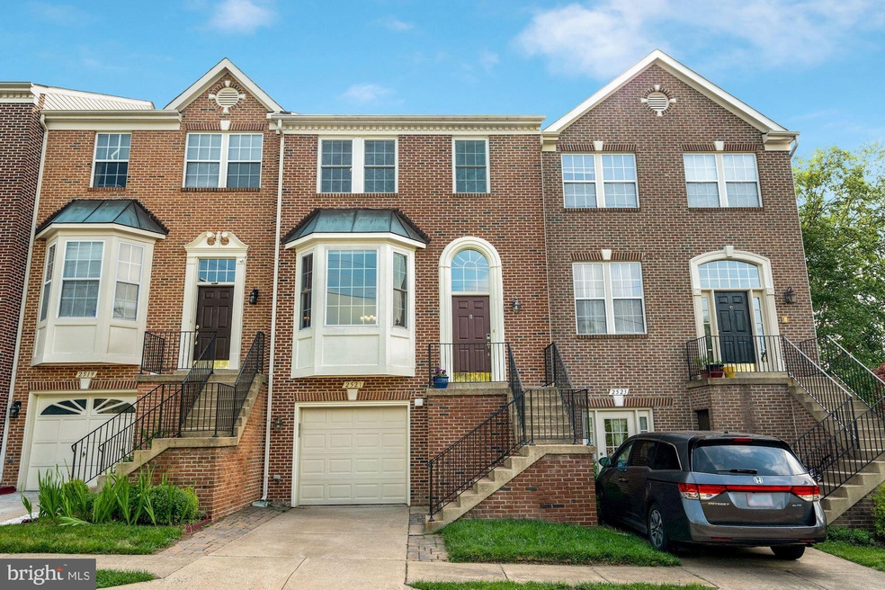 2521 Polly Jefferson Way, Herndon, VA 20171 - photo 1