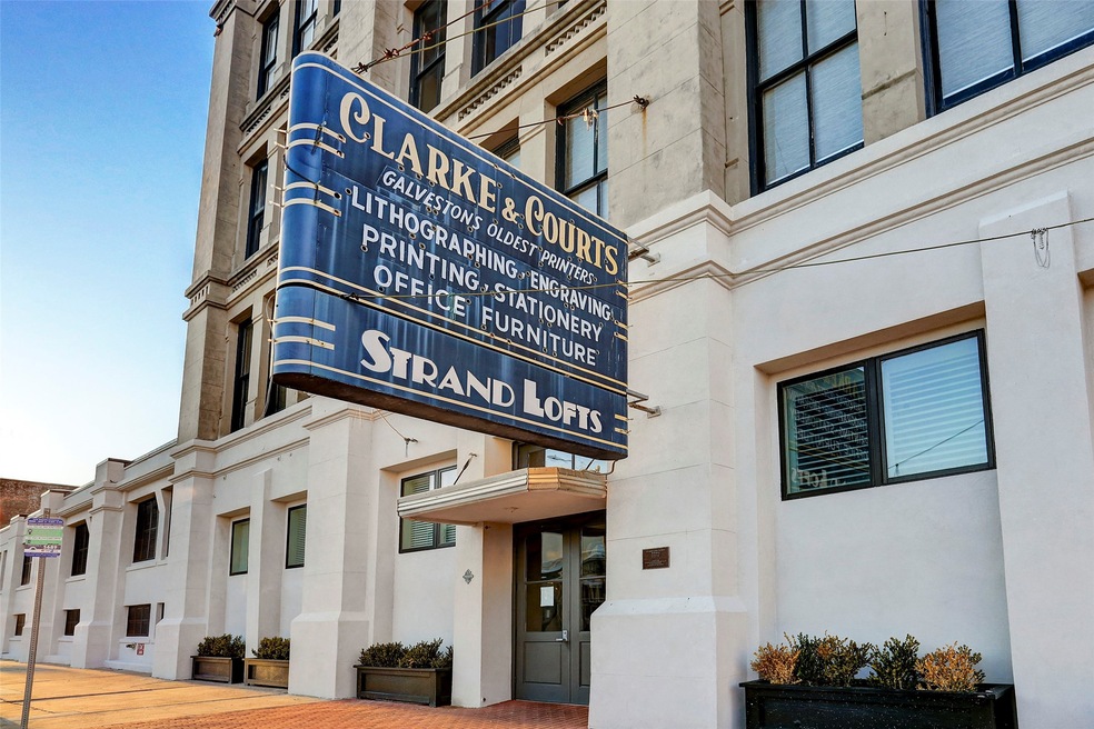 The Strand Lofts Condos main entrance