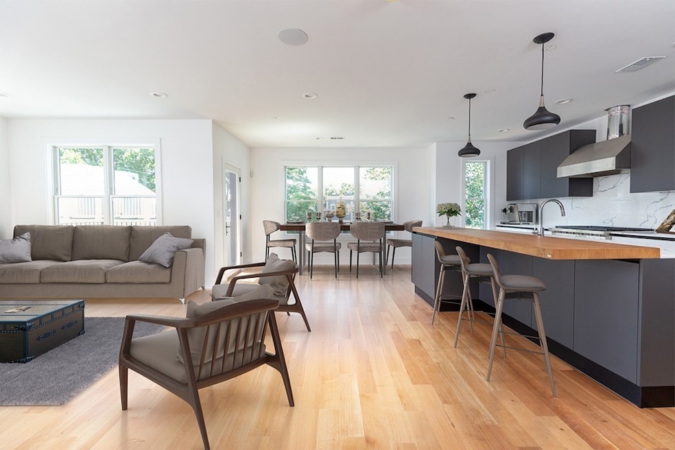 1 Leonard Place unit 6, Boston, MA 02127 - photo 1