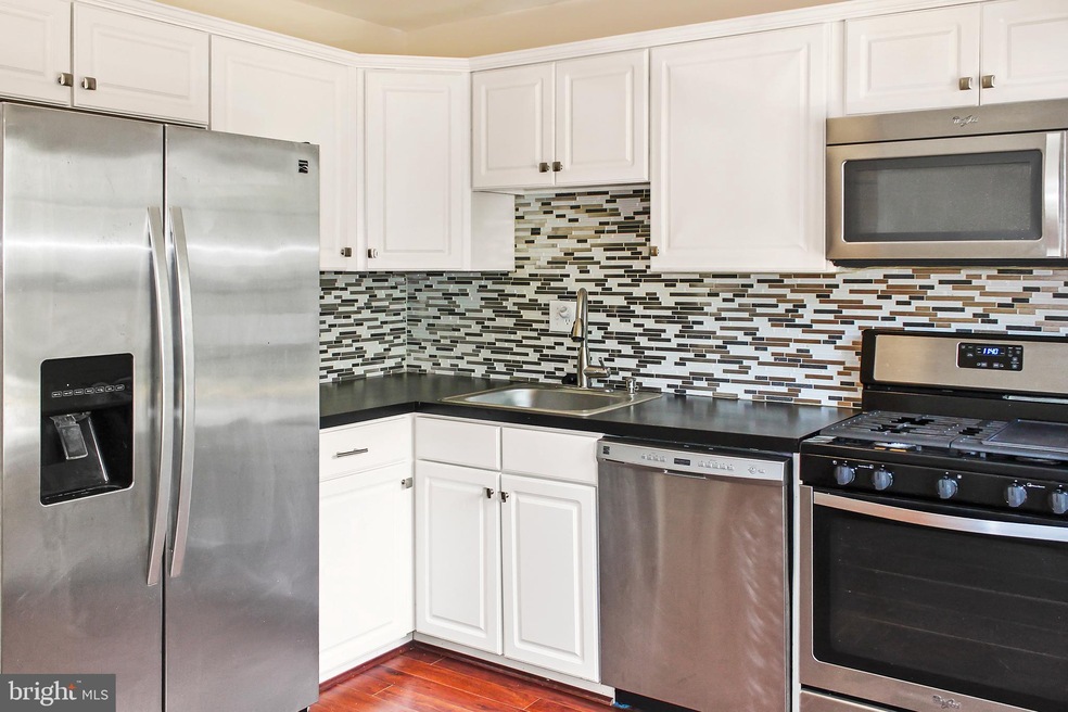 2431 Ansdel Ct, Reston, VA 20191 - photo 1