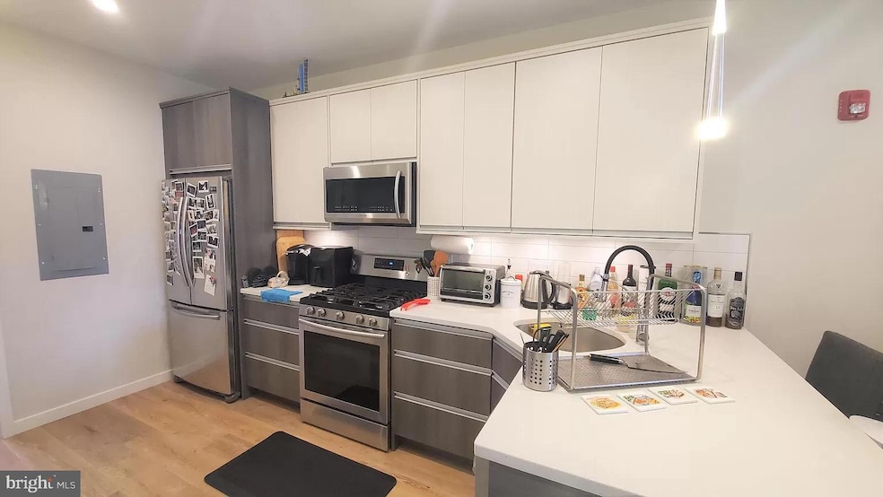 For Rent $1,650/month