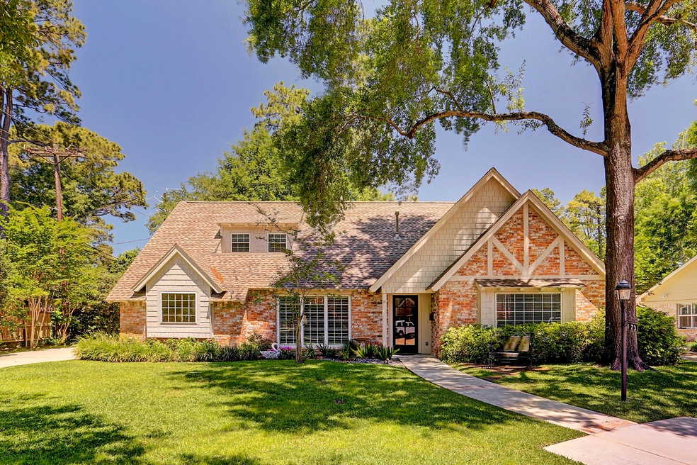 13730 Barryknoll Ln, Houston, TX 77079 - photo 1