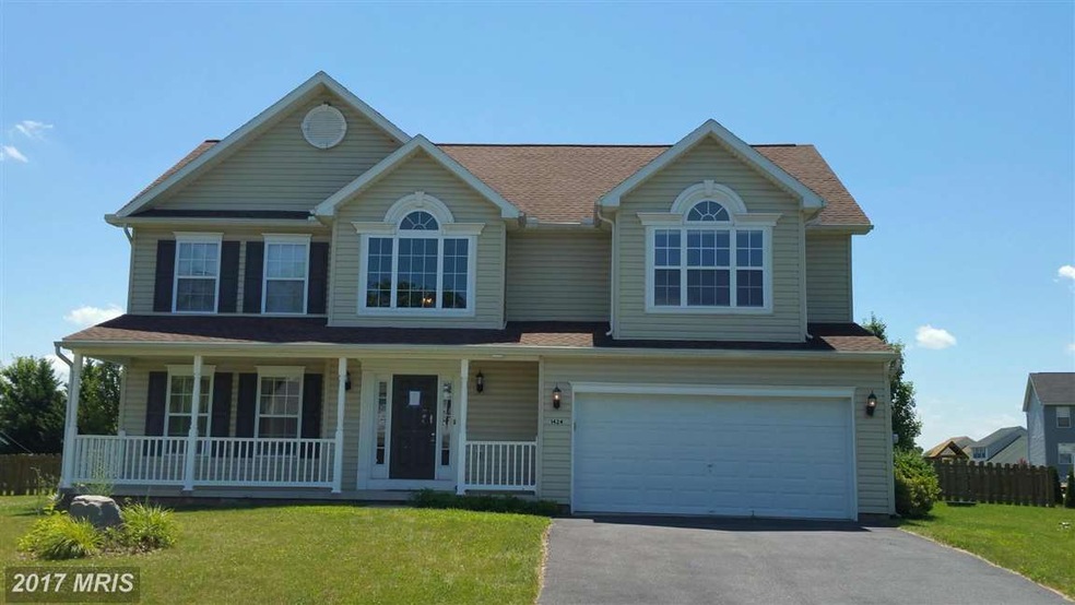 1424 Mallard Dr E, Chambersburg, PA 17202 - photo 1