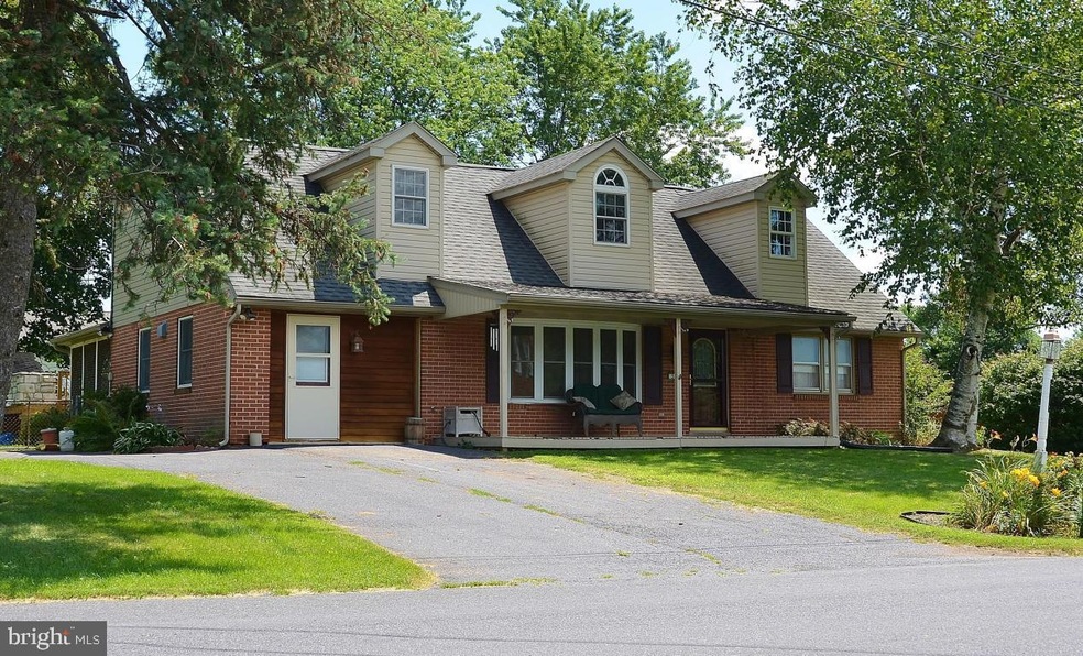 37 Amanda Ave, Leola, PA 17540 - photo 1