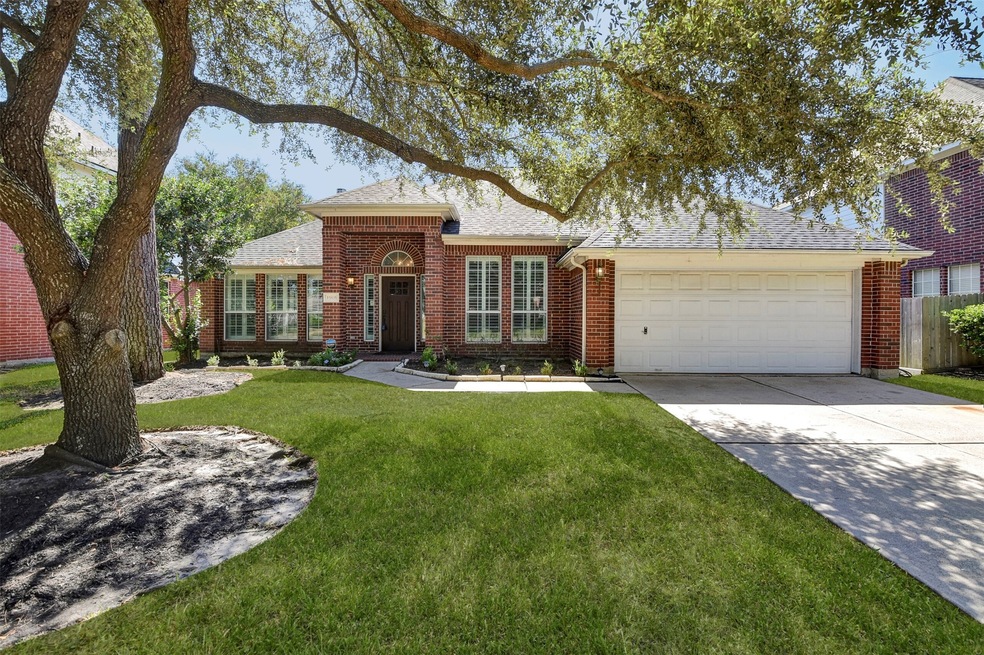15835 Aberdeen Trails Dr, Houston, TX 77095 - photo 1