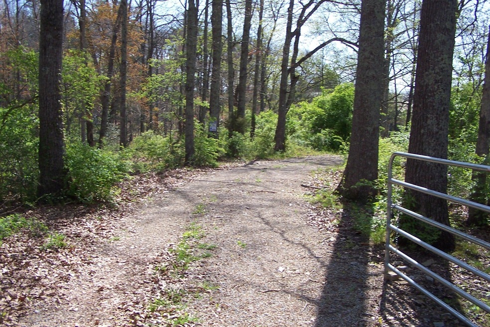 399 Dixon Rd, Crossville, TN 38571 - photo 1