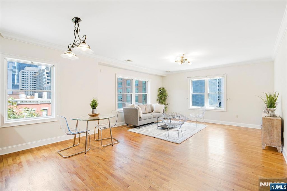 63 Sussex St unit 7, Jersey City, NJ 07302 - photo 1