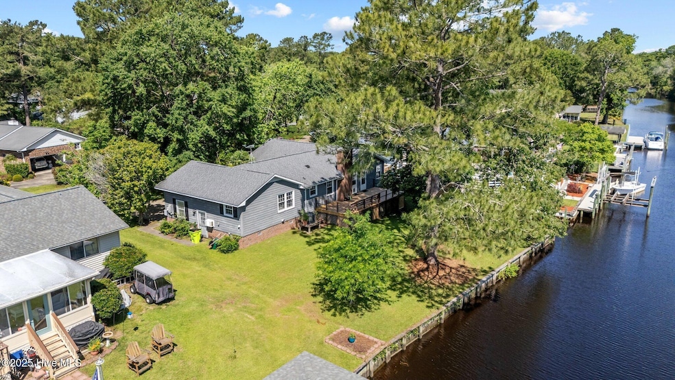 212 Outrigger Rd New Bern NC 28562