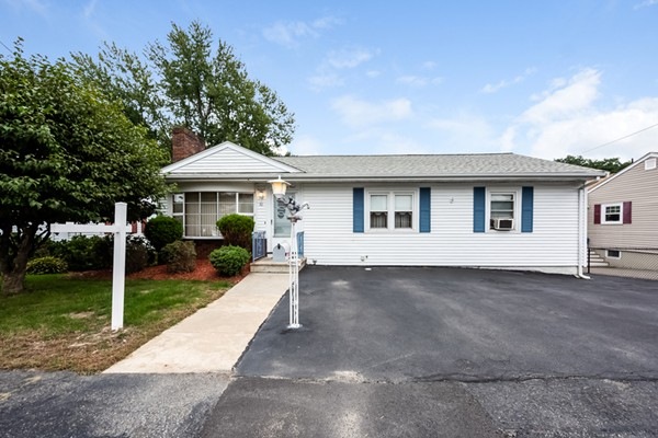 30 Fleming Rd, Malden, MA 02148 - photo 1