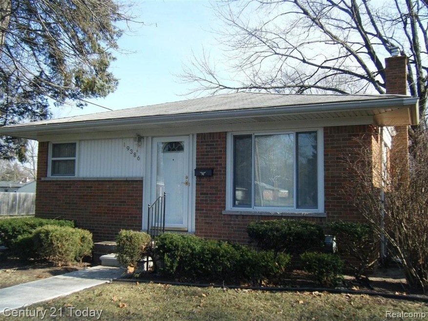 Full brick Livonia home