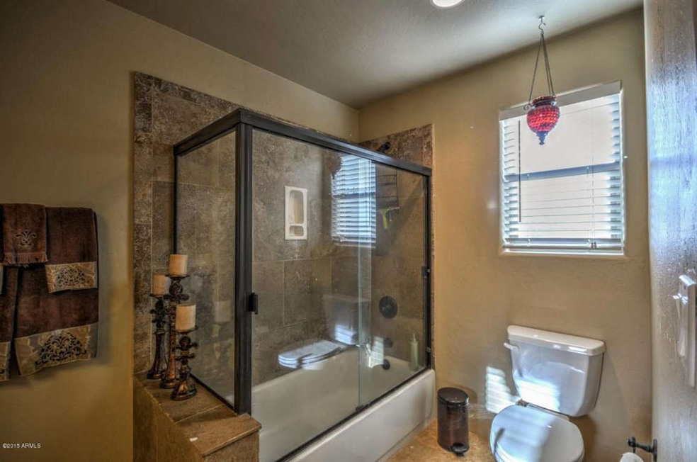 2nd Bathroom (2)