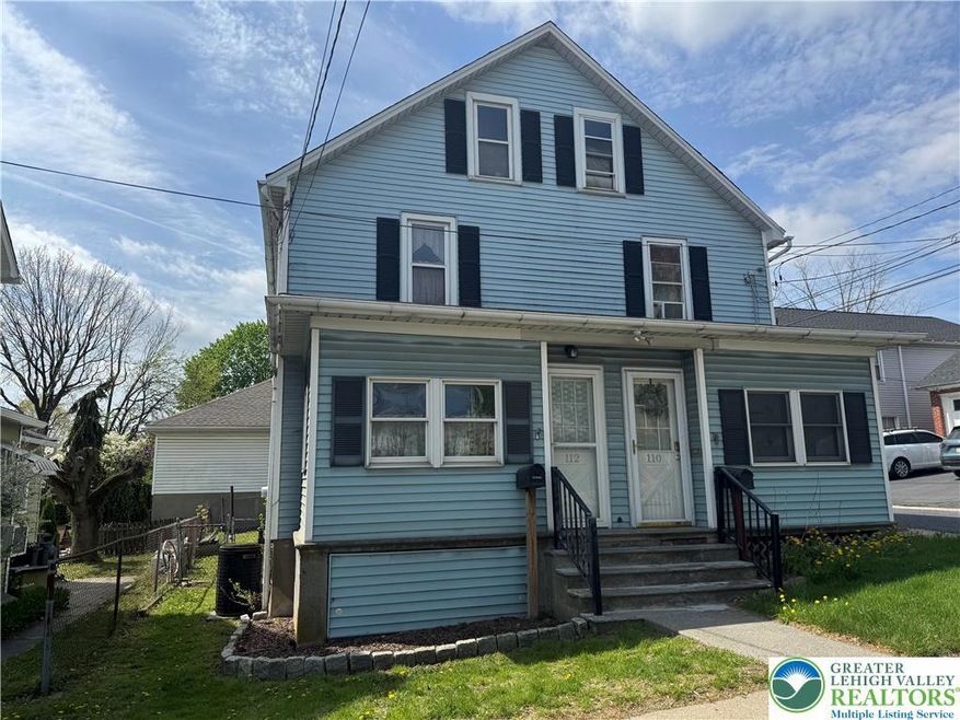 112 E Walnut St, Nazareth, PA 18064 - photo 1