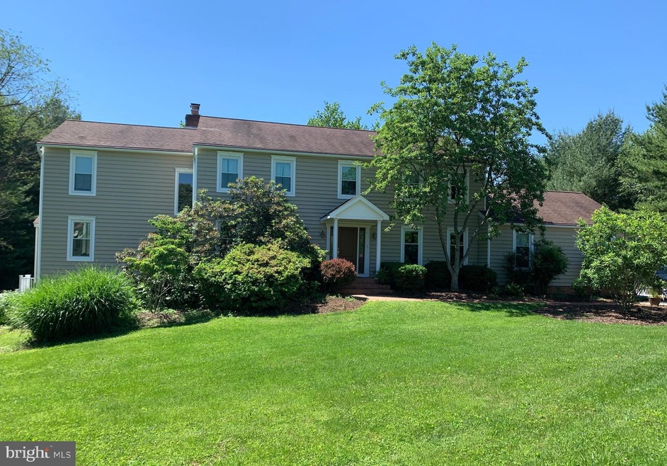 1923 Ridge Rd, Reisterstown, MD 21136 - photo 1