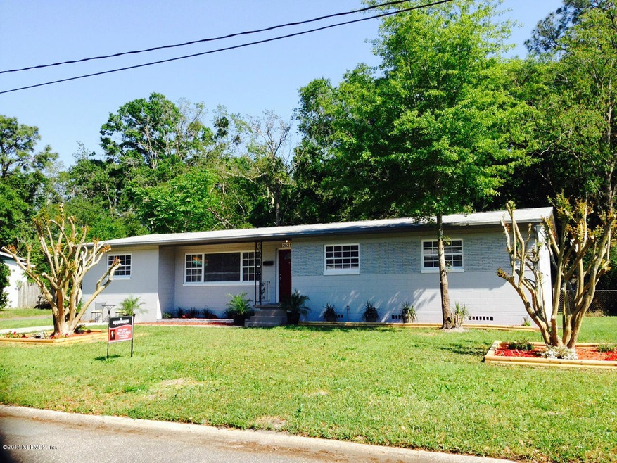 2521 Provost Rd E, Jacksonville, FL 32216 - photo 1