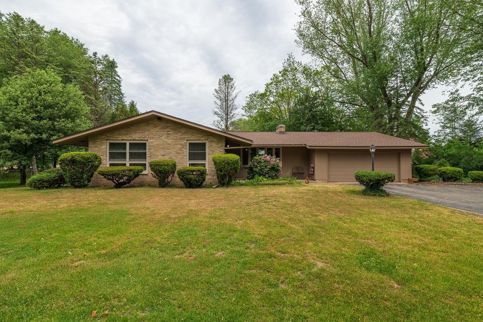 1015 Miller-2