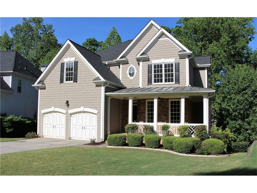 Move in ready, renovated 6 bedroom/5 bath home in 
