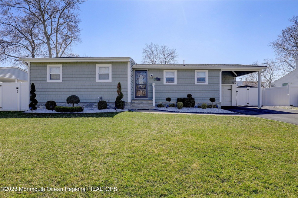 7 Bucknell Dr, Hazlet, NJ 07730 - photo 1