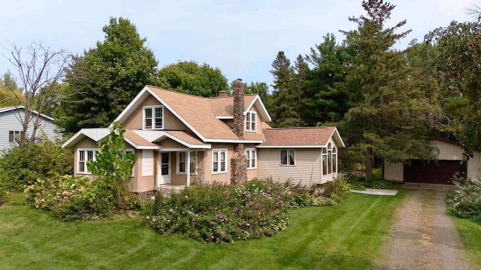 For Sale $225,000 • Co-Listing Agent