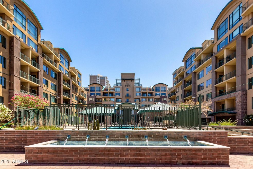 Tapestry on Central unit 207, Phoenix, AZ 85004 - photo 1