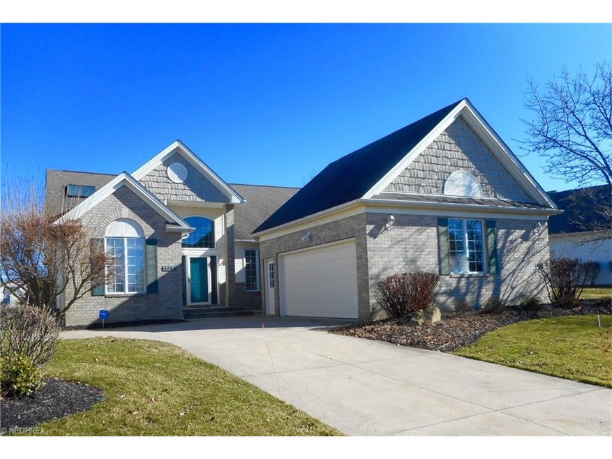 Welcome to 4098 Watercourse DR. Medina Ohio. This 